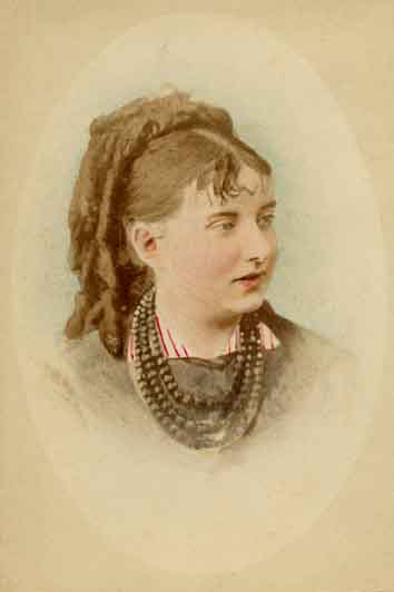 Actress Lennox Grey.